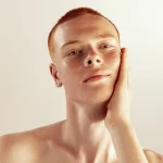 Férfi kozmetikumok – mi legyen egy pasi kozmetikai táskában?