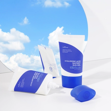 Isntree - Hyaluronic Acid Watery Sun Gel SPF 50+ / PA ++++ - Könnyed Fényvédő Krém - 50ml