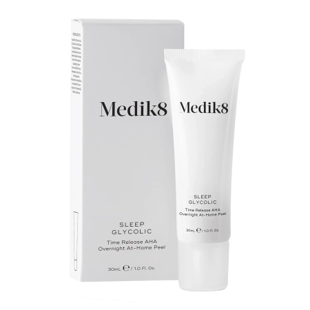 Medik8 - Sleep Glycolic - Éjszakai Peeling a Savak Késleltetett Felszabadulás Technológiával - 30ml
