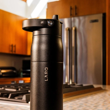 LARQ - Bottle Swig Top - Hőtartó Palack Szívószállal - Obsidian Black - 1L