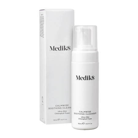 Medik8 - Calmwise Soothing Cleanser - Ultra-Mild - Chlorophyll Foam - Kíméletes Tisztító Hab az Hajszáleres Bőrre - 150ml