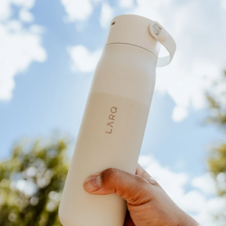LARQ - Bottle Swig Top - Hőtartó Palack Szívószállal - Mojave Dune - 680ml