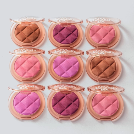 Unleashia - Dough Dough Waffle Blush - Bársonyos Arcpirosító - 4 Toasted Crumb - 7g