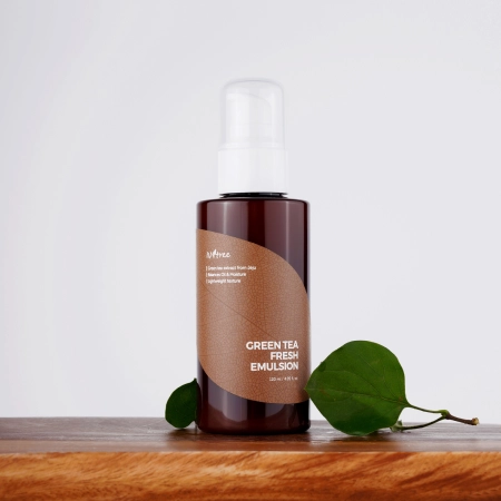 Isntree - Green Tea Fresh Emulsion - Frissítő Emulzió Zöld Teával - 120ml