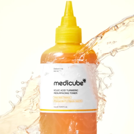 Medicube - Kojic Acid Turmeric Resurfacing Toner - Világosító Hatású Arctonik - 250ml