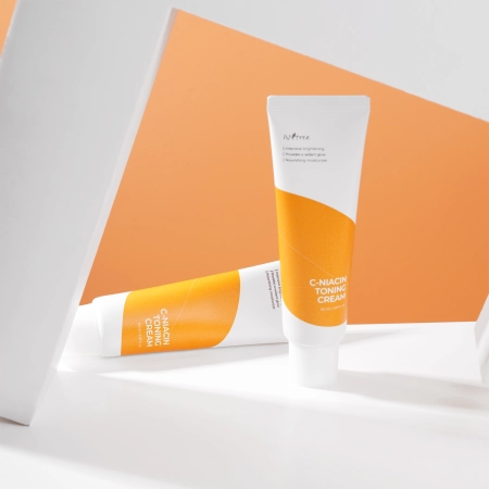 Isntree - C-Niacin Toning Cream - Világosító Arckrém - 50ml 
