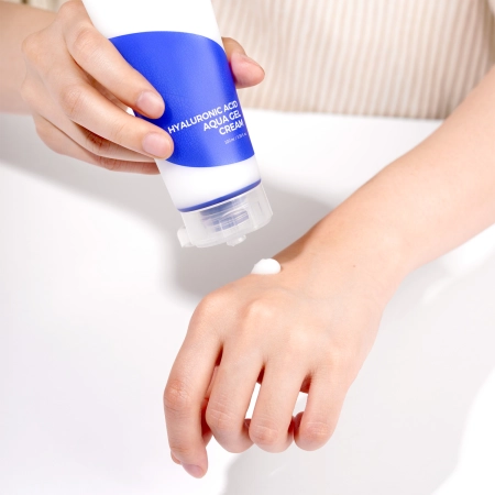 Isntree - Hyaluronic Acid Aqua Gel Cream - Hidratáló Krém Hialuronsavval - 100ml