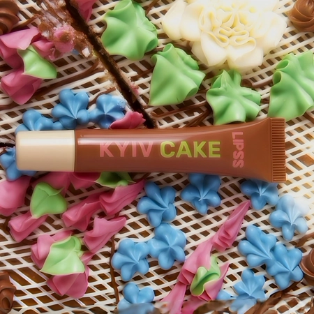 LIPSS - Lipper Lip Gloss - Szájfény - Kyiv Cake - 8ml