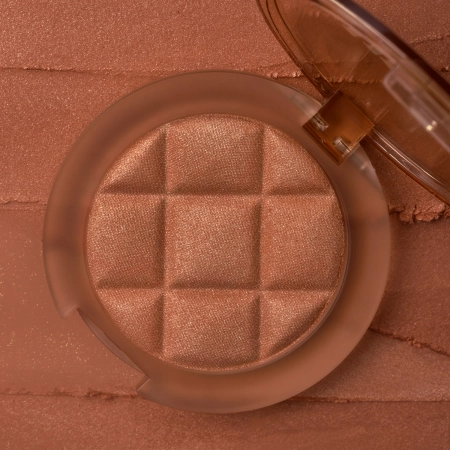 Unleashia - Dough Dough Waffle Blush - Bársonyos Arcpirosító - 4 Toasted Crumb - 7g
