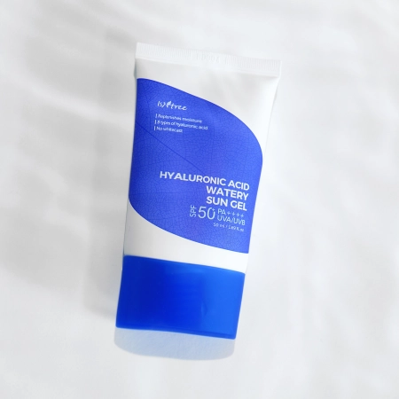 Isntree - Hyaluronic Acid Watery Sun Gel SPF 50+ / PA ++++ - Könnyed Fényvédő Krém - 50ml