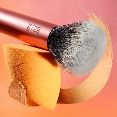Real Techniques - Everything Face Brush - Többfunkciós Arcecset - 1szt.